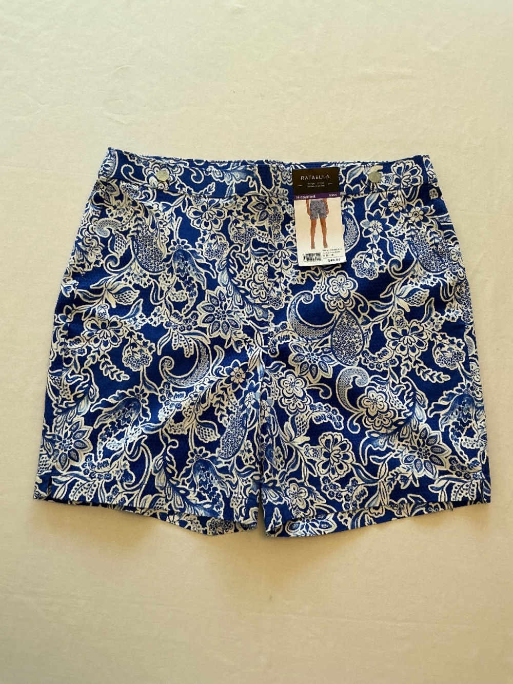 Rafaella Comfort Bermuda Shorts Amparo Blue and White Floral Size 16 NWT